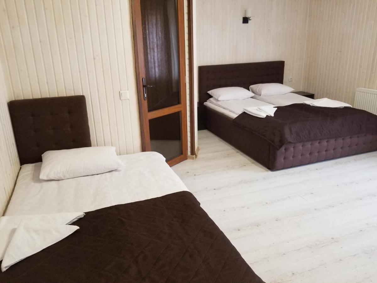 Guest House Mountain Bukovel Exterior foto