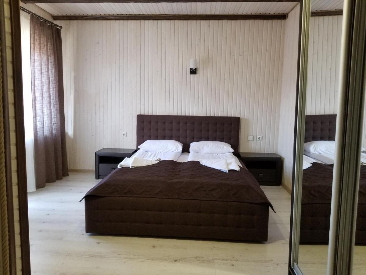 Guest House Mountain Bukovel Exterior foto
