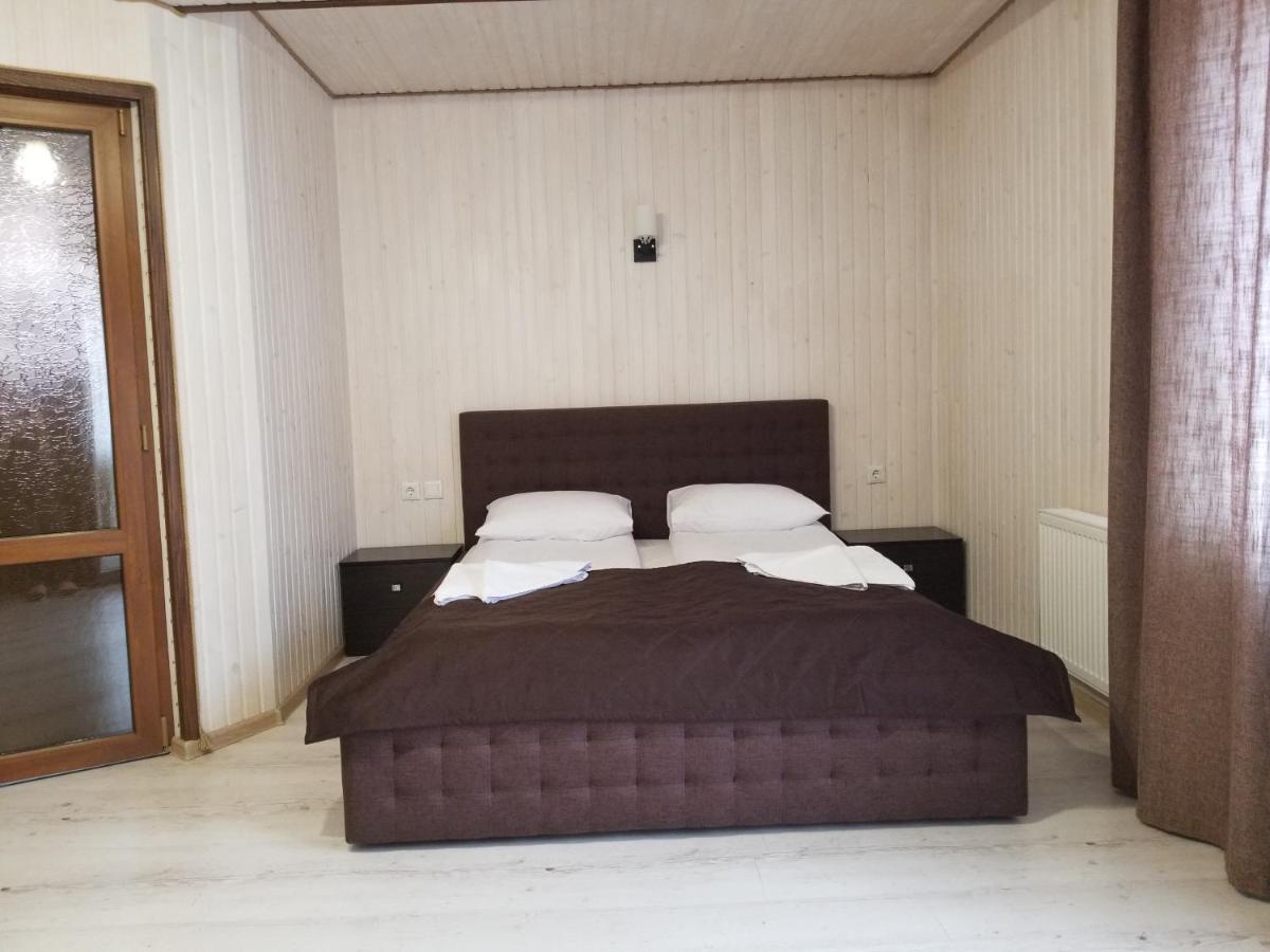Guest House Mountain Bukovel Exterior foto